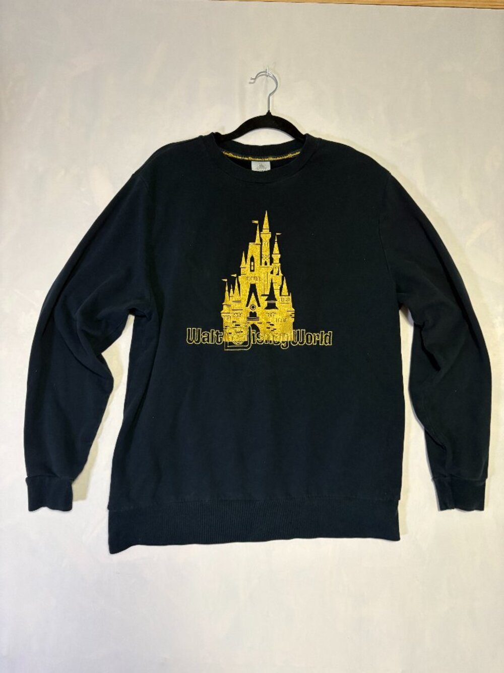 Walt Disney World Cinderella Castle Navy Blue Crewneck Sweatshirt Disney Large